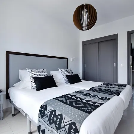 Apartamento Holyhome Grey *